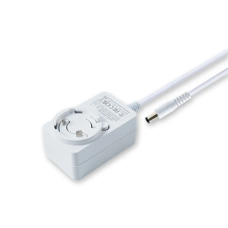 12V 2A utskiftbar strømadapter