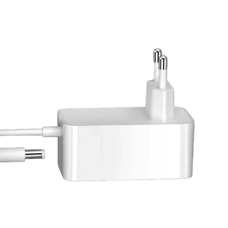 36W 12V 3A veggmontert EU-strømadapter